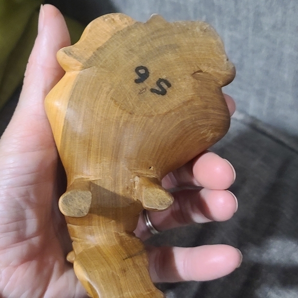 2 hand carved wooden vintage hippos - Picture 8 of 15